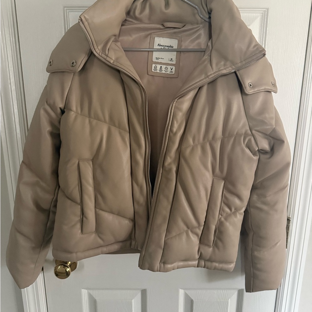 Abercrombie & Fitch Women's Beige Leather Puffer Jacket